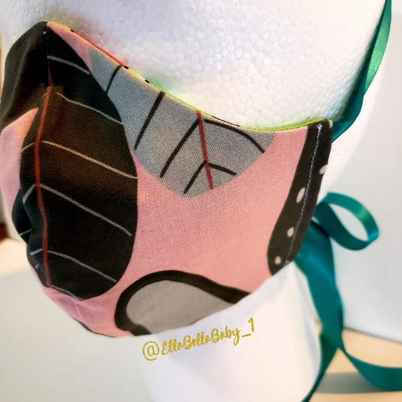 Avocados Doing Yoga Face Mask Cotton Filter Reuse - Picture 10 of 10